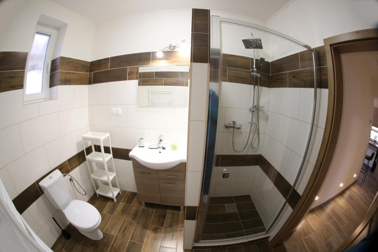 Villa Dom Marhula Štúrovo Exterior foto